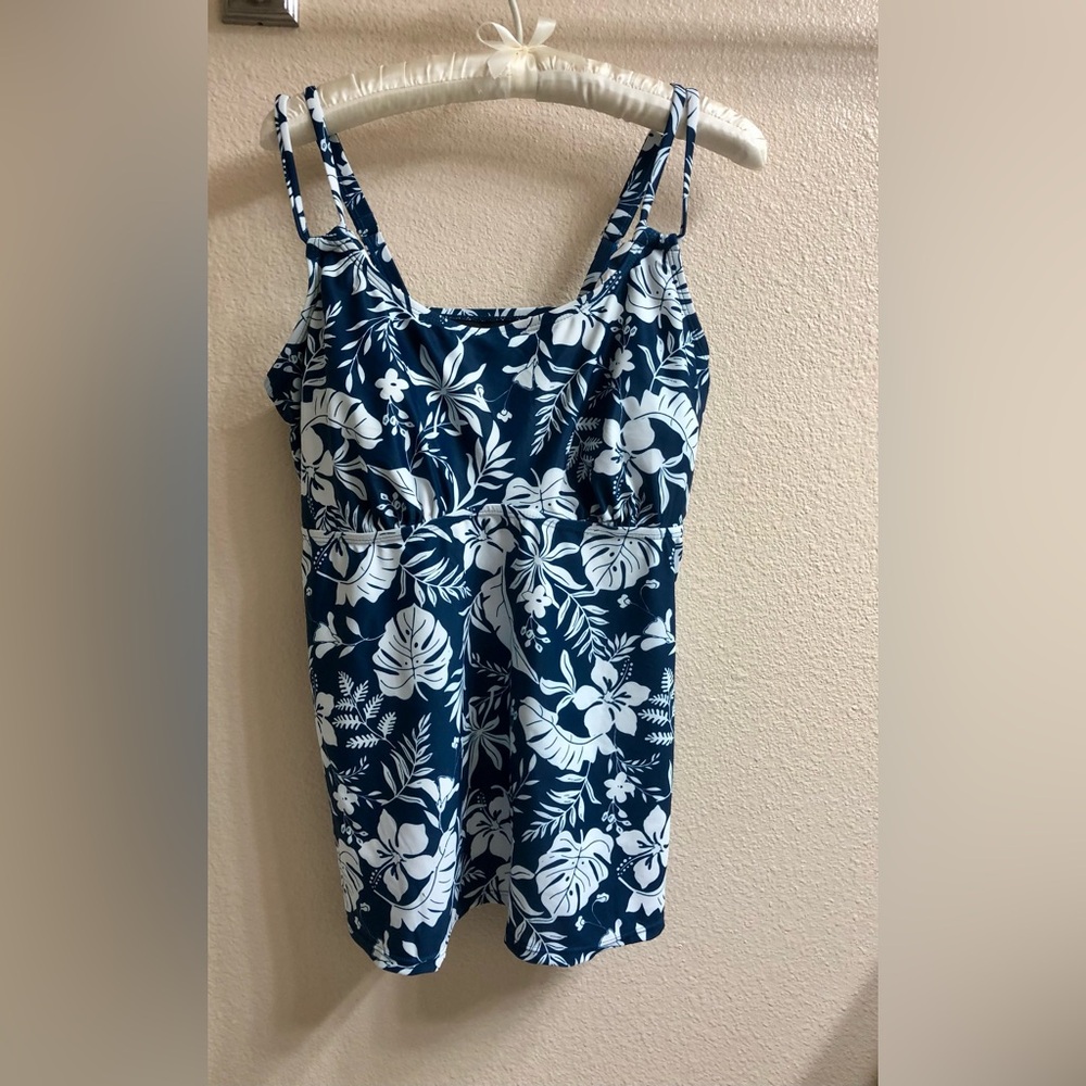Swim top